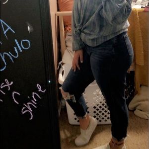 American Eagle Curvy Mom Jean